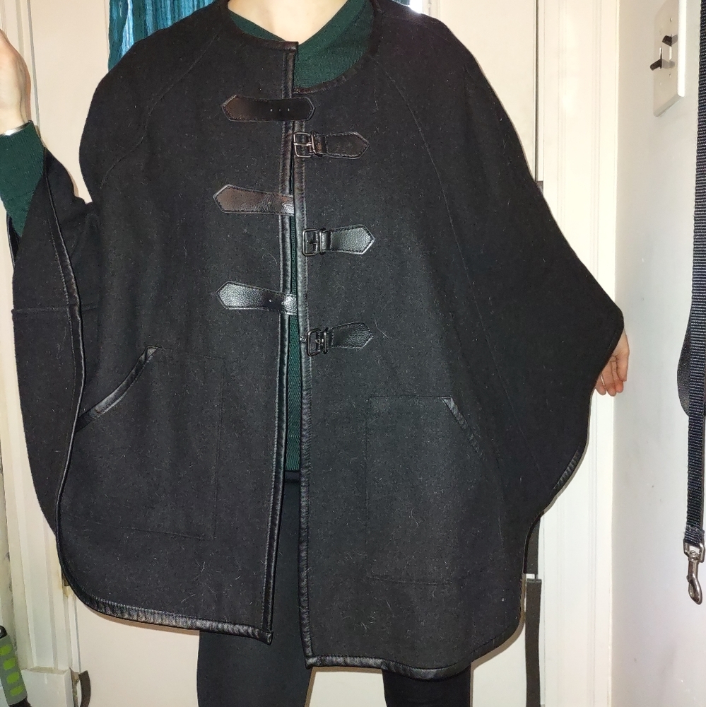 Elegant Black Wool Cape